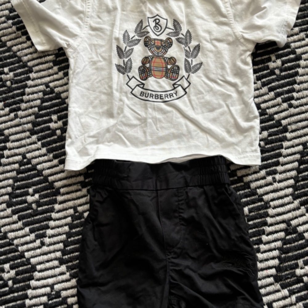 Burberry set - Picture 2 of 2